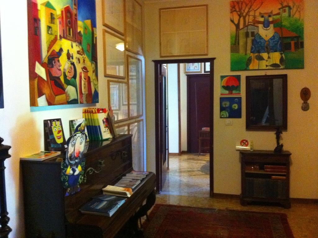 La Casa Creativa Lomnago Phòng bức ảnh