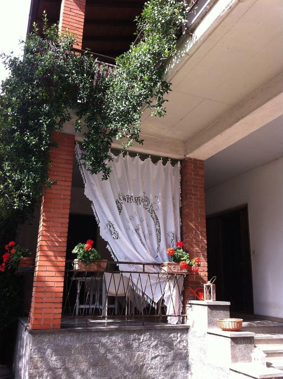 La Casa Creativa Lomnago Ngoại thất bức ảnh